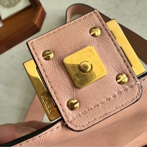 Fendi baguette Medium - Picture 8 of 10